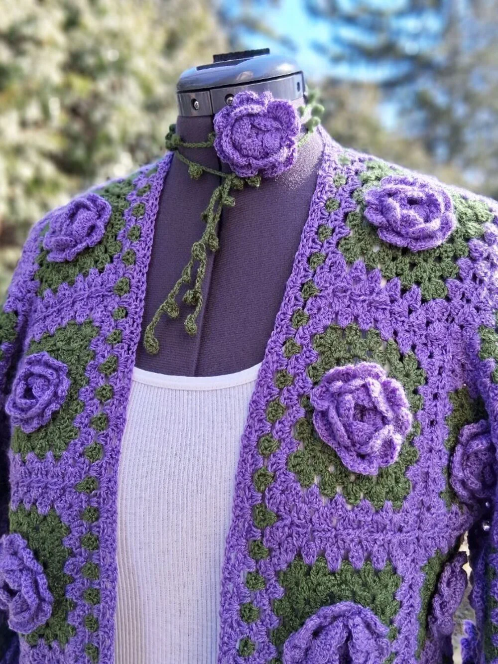 Purple 3D Floral Fringe Granny Square Sweater and Rose Wrap Choker M/L - Picture 4 of 12